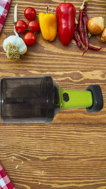 Slice & Dice Pro – Effortless Veggie Chopper